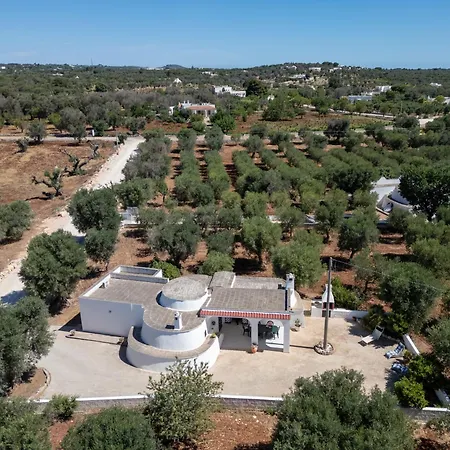 Trullo L'ulivo بيت للعطل أوستوني
