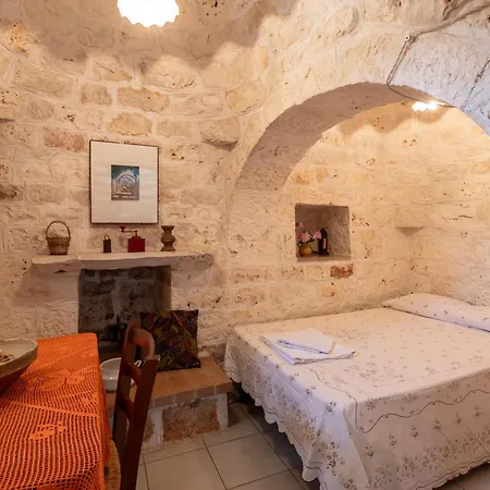 Trullo L'ulivo بيت للعطل أوستوني